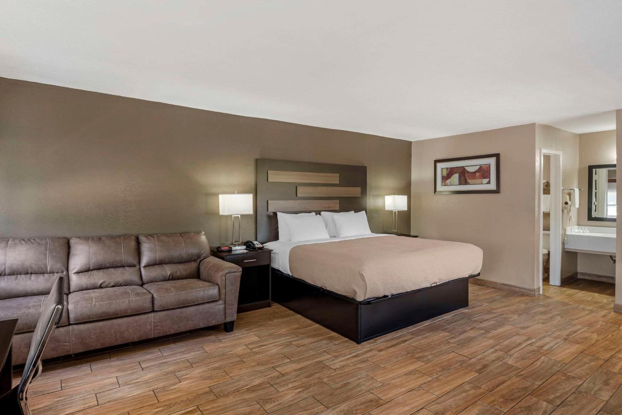 Quality Inn & Suites New Boston Exterior foto