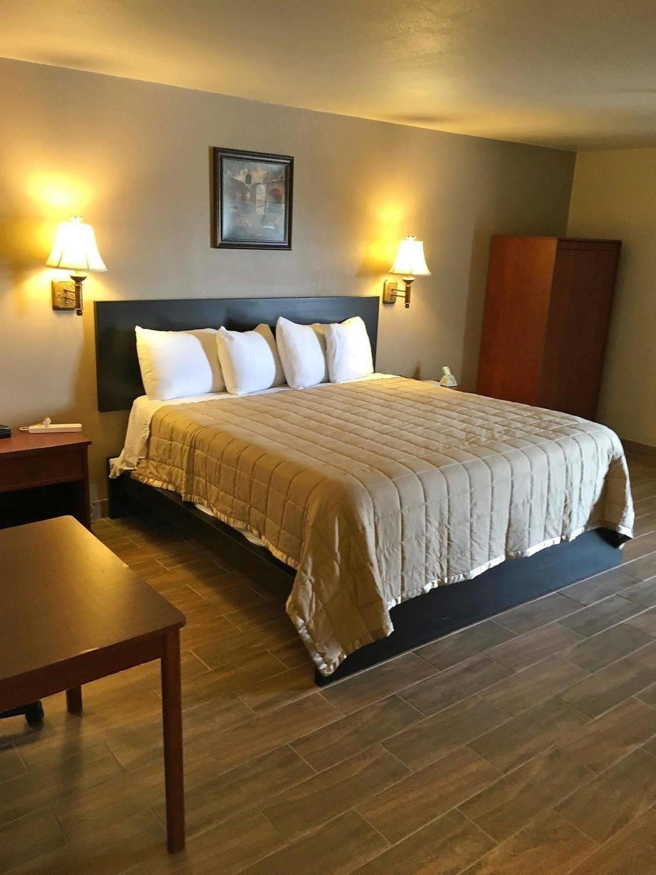 Quality Inn & Suites New Boston Exterior foto